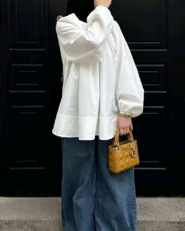 Clean Outfit Wanita